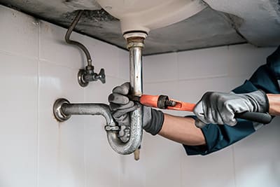 Featured Image for 5 Questions to Ask a Plumber Before You Hire Them.